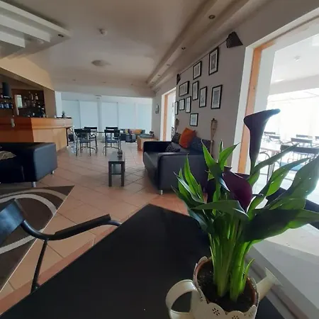 阿尔贝加里亚佩德拉德欧鲁旅馆