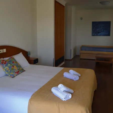 阿尔贝加里亚佩德拉德欧鲁旅馆 招待所 圣佩罗德姆