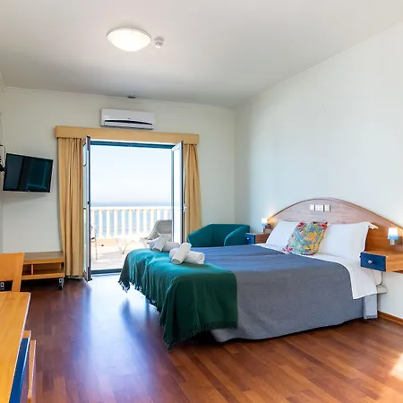 Albergaria Pedra D'ouro Guest house